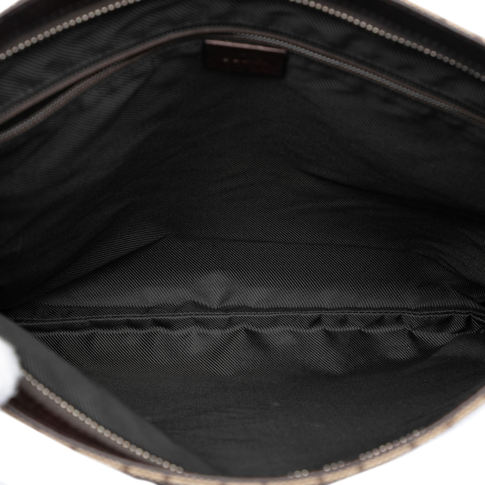 Pre-Loved Gucci GG Canvas Crossbody - Picture 4 of 7